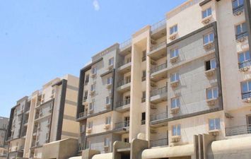 وزير الإسكان 