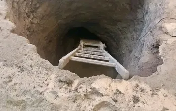 الحفر 