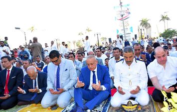محافظ الأقصر