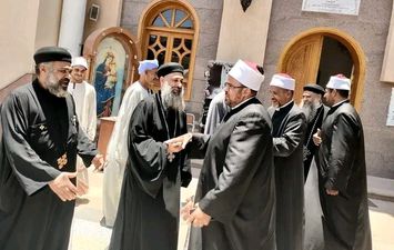 زيارة الوفد 