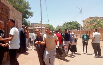 الطلاب 