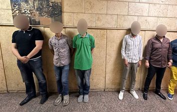 المتهمين 