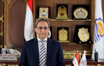 الدكتور خالد عبدالحليم محافظ قنا 