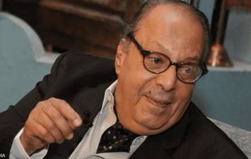 أسامة عباس 