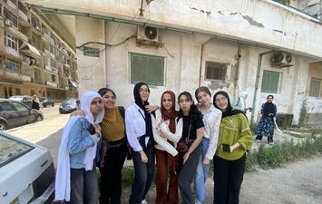 امتحان &quot; اللغة العربية&quot; يرسم البهجة على وجوه طالبات الشهادة الاعدادية ببورسعيد 