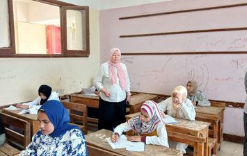 امتحانات الشهادة الإعدادية ببنى سويف 
