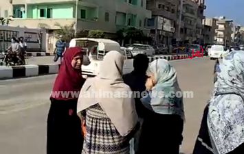 توافد طلاب الثانوية العامة على اللجان