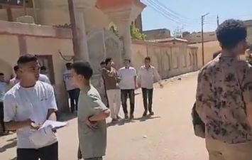 جانب من الآراء 