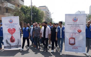 جانب من حملة التبرع بالدم 