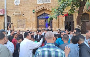 جانب من مشاركة نائب محافظ سوهاج فرحة الأطفال بعيد الأضحى المبارك 