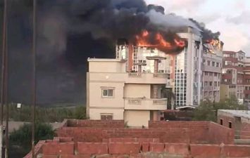 حريق داخل مدرسة دولية بالإسكندرية