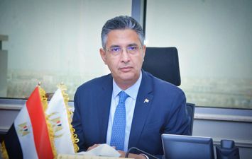 شريف فاروق وزير التموين 