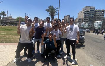 طلاب الثانوية العامة ببورسعيد 