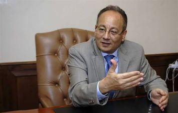 عماد جاد