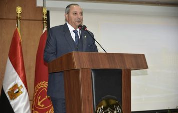 محافظ بورسعيد يوجّه بتأهب جميع القطاعات الحيوية و الخدمية خلال إجازة العيد