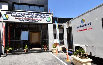 وزير الإسكان 
