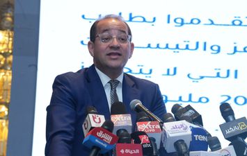 وزير المالية 