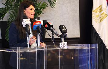 وزيرة التخطيط والتعاون الدولى 