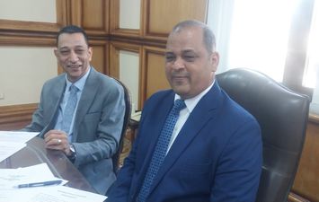تلقي طلبات الترشح لمجلس الشيوخ بقنا 