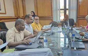 تلقي طلبات الترشح لمجلس الشيوخ بقنا 