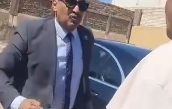 جانب من الفيديو المتداول 