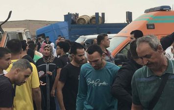 إصابة 19 عاملا إثر تصادم أتوبيس بسيارة نقل جنوب بورسعيد 