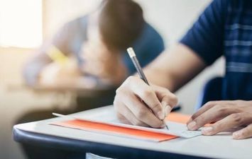 إمتحانات 
