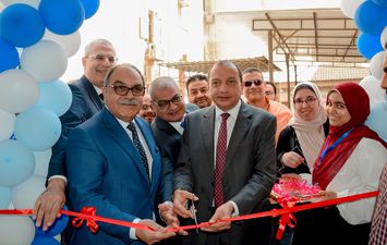 افتتاح مركز اللقاح والمصل 