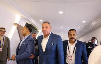الخطيب مع سفير تونس