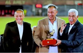 الخطيب وحسن شحاتة