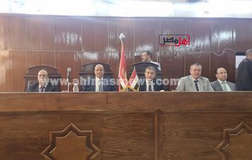 حانب من تلقي أوراق الترشح