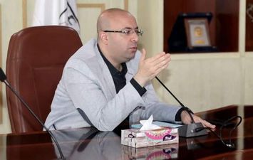 محافظ بنى سويف 