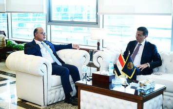 وزير الزراعة ورئيس الرقابة المالية