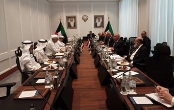 وزير الصناعة والنقل 