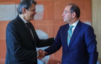 وزير المالية 