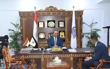 لقاء محافظ قنا بـ وكيل وزارة التضامن الجديد 