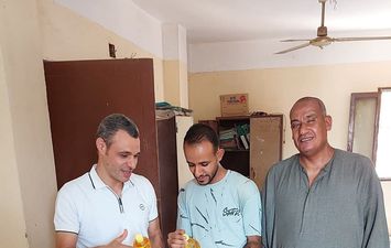 جانب من الحملات 