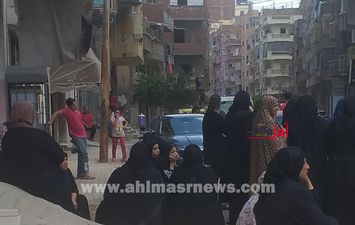 جانب من تشييع الجثمان 