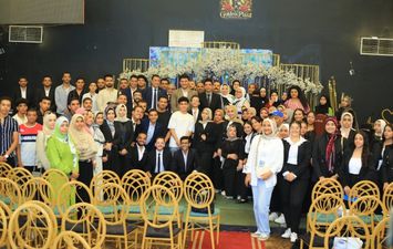 صورة من الاجتماع
