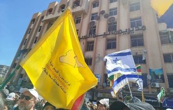 مظاهرات في السويداء ترفع علم إسرائيل