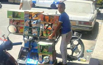 نقل جثمان &laquo;عمار&raquo; ضحية الدفاع عن محل والده ببورسعيد لمسقط رأسه بسوهاج