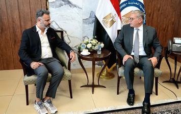 وزير البترول
