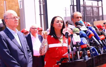 وزيرة التضامن من أمام معبر رفح