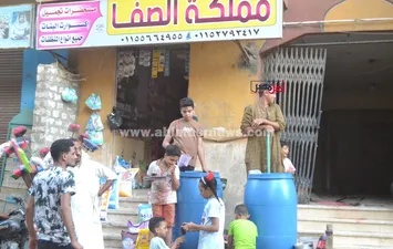 العصائر 