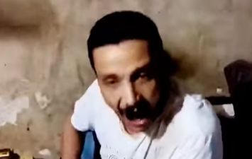 فيديو لأخ بتهم شقيقه بالاعتداء على أمه بالإسكندرية 