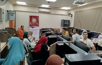 الطلاب 