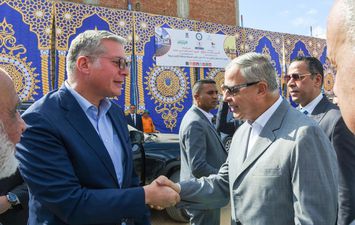 وزير البترول ومحافظ الإسكندرية