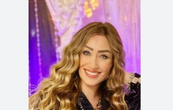 إيناس مكي 