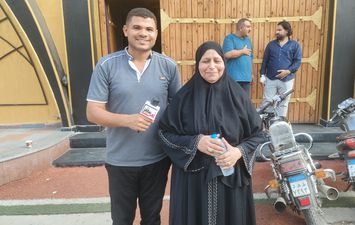 الحاجة كلثوم والده عروس الإسماعيلية 