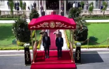 السيسي ونظيره السنغافوري